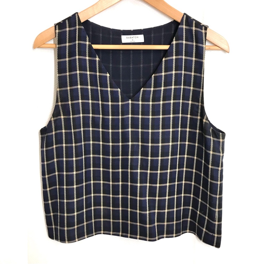 Aritzia - Babaton blouse